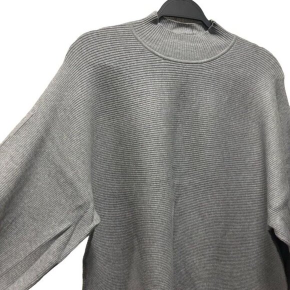 T Tahari Woman Monk Neck Balloon Sleeve Sweater In Heather Grey  Size 1X - Picture 4 of 8